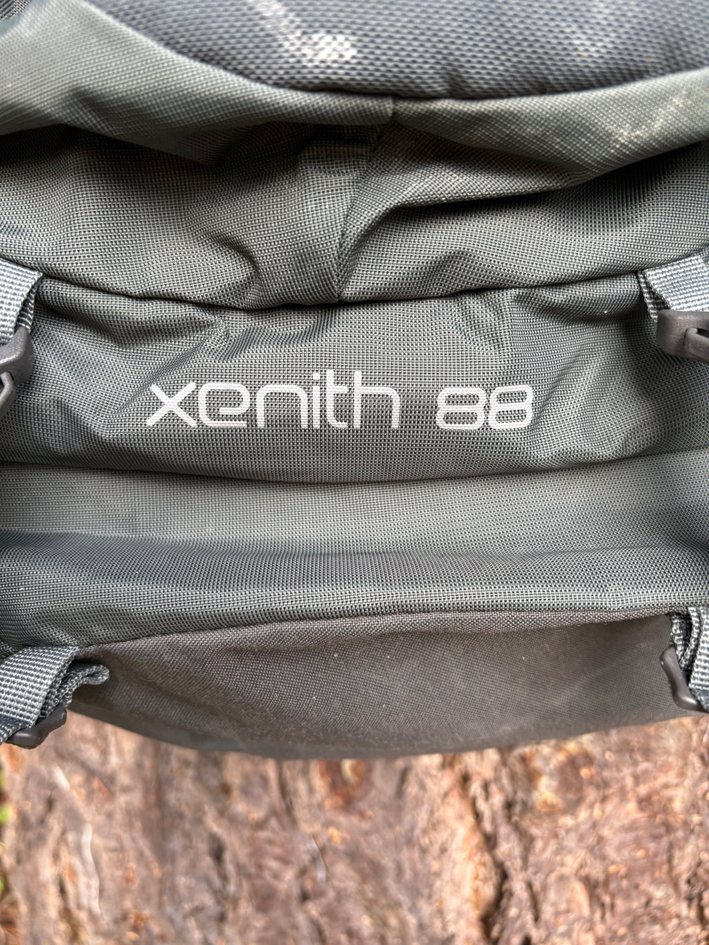 Osprey Xenith 88L Backpack (Dark Grey, Men's L)