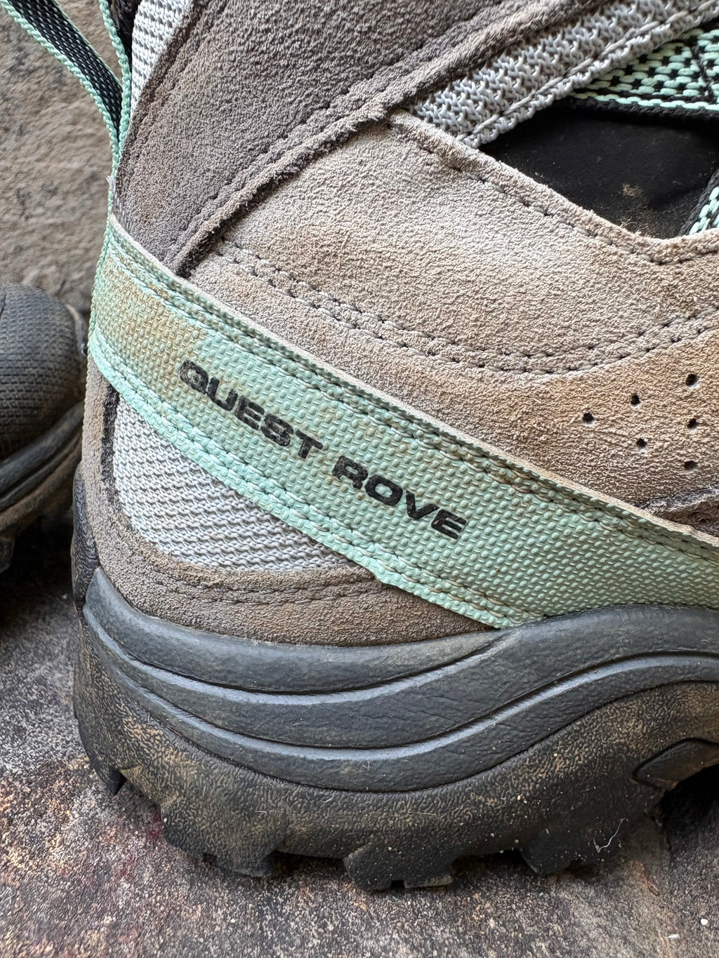 Salomon Quest Rove GTX (Grey & Teal, Women's US 6.5)