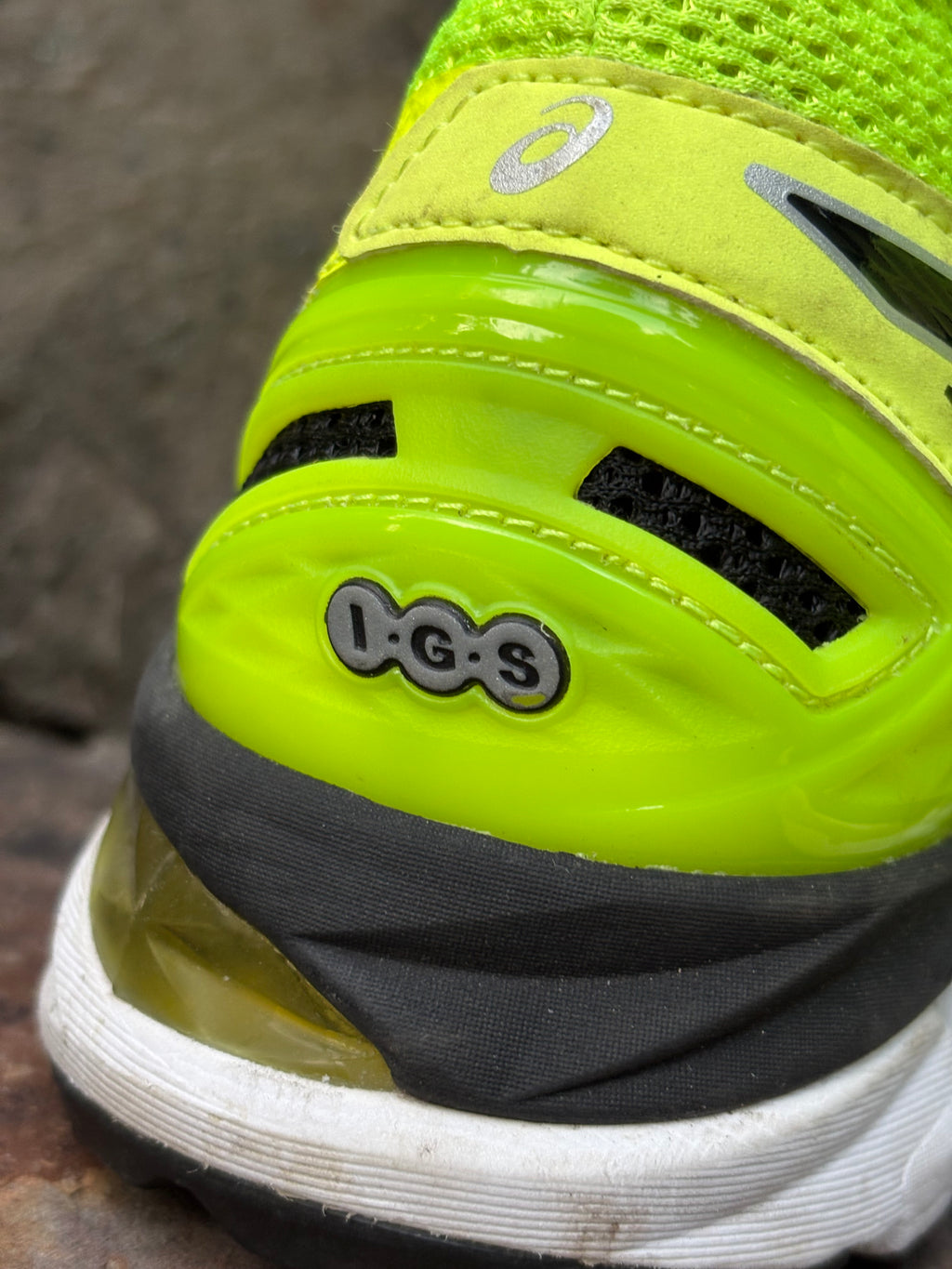 Asics GT-2000 3 Running Shoes (Lemon Lime, Men's 9.5)