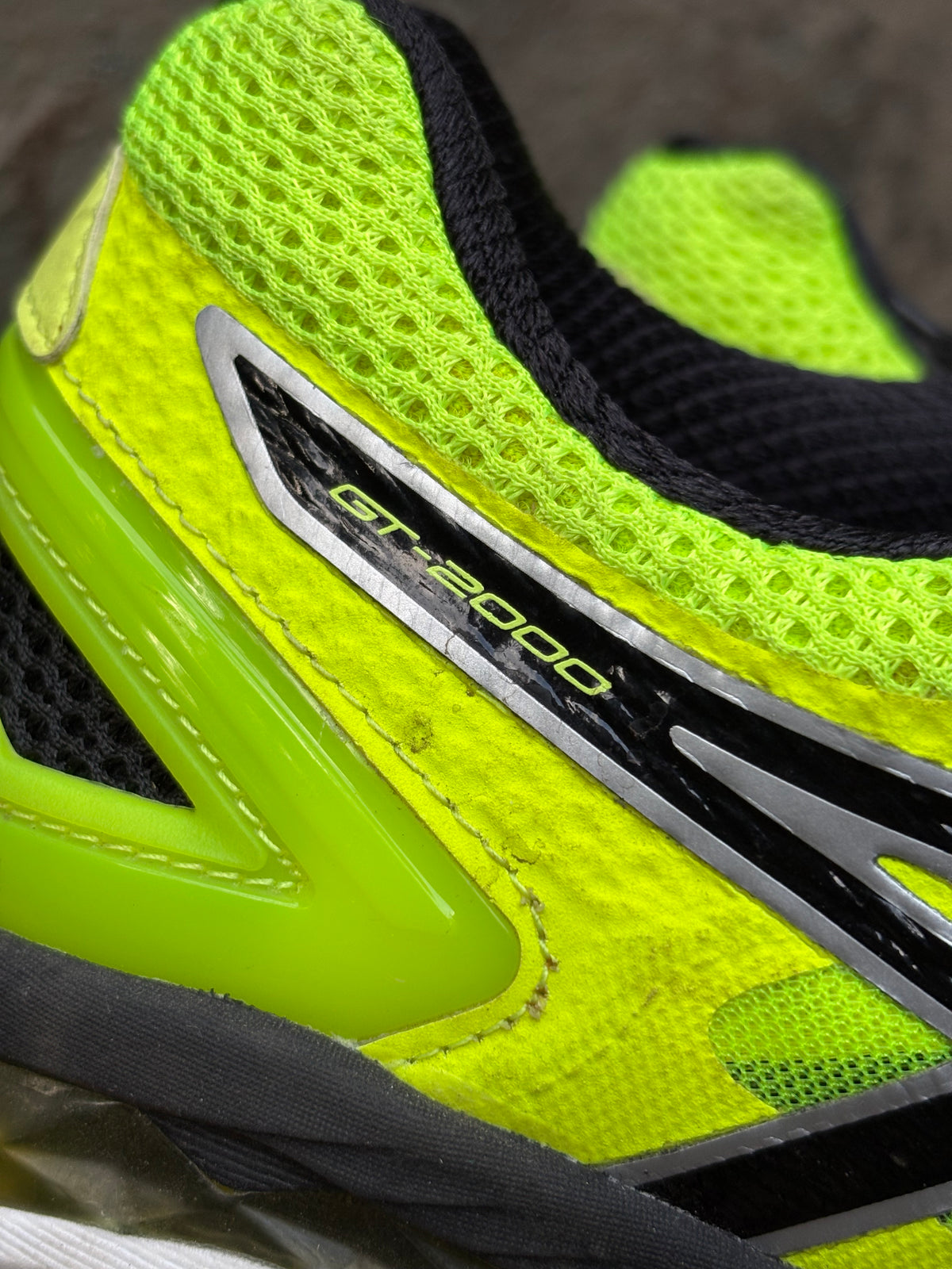 Asics GT-2000 3 Running Shoes (Lemon Lime, Men's 9.5)