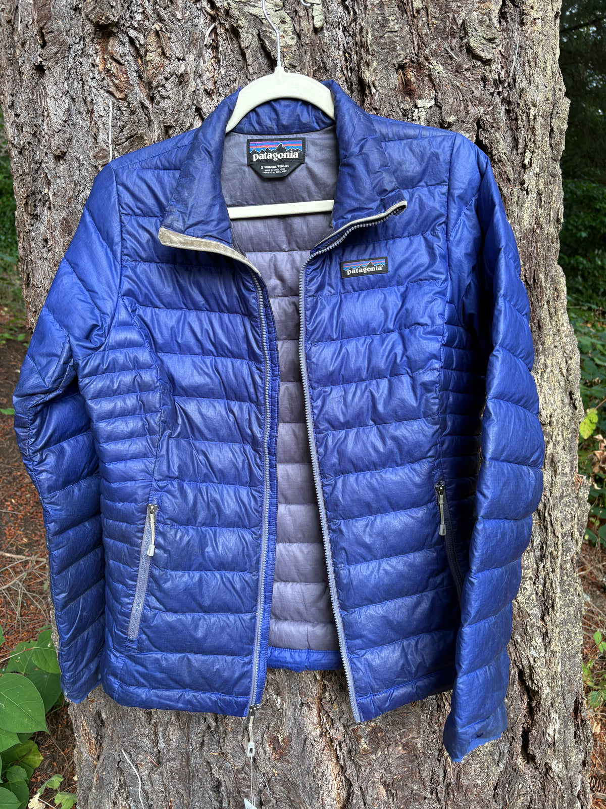 Patagonia Down Sweater (Indigo, Women's S)
