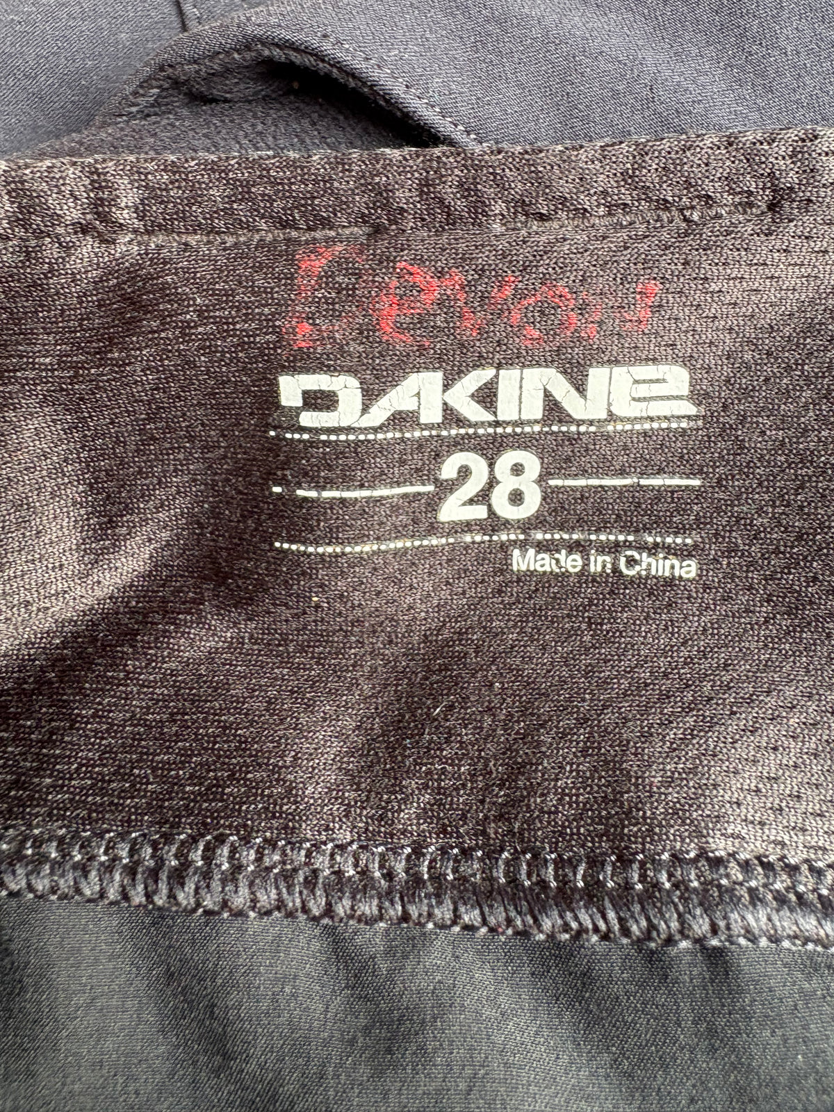 Dakine MTB Shorts (Black, Women's 28)