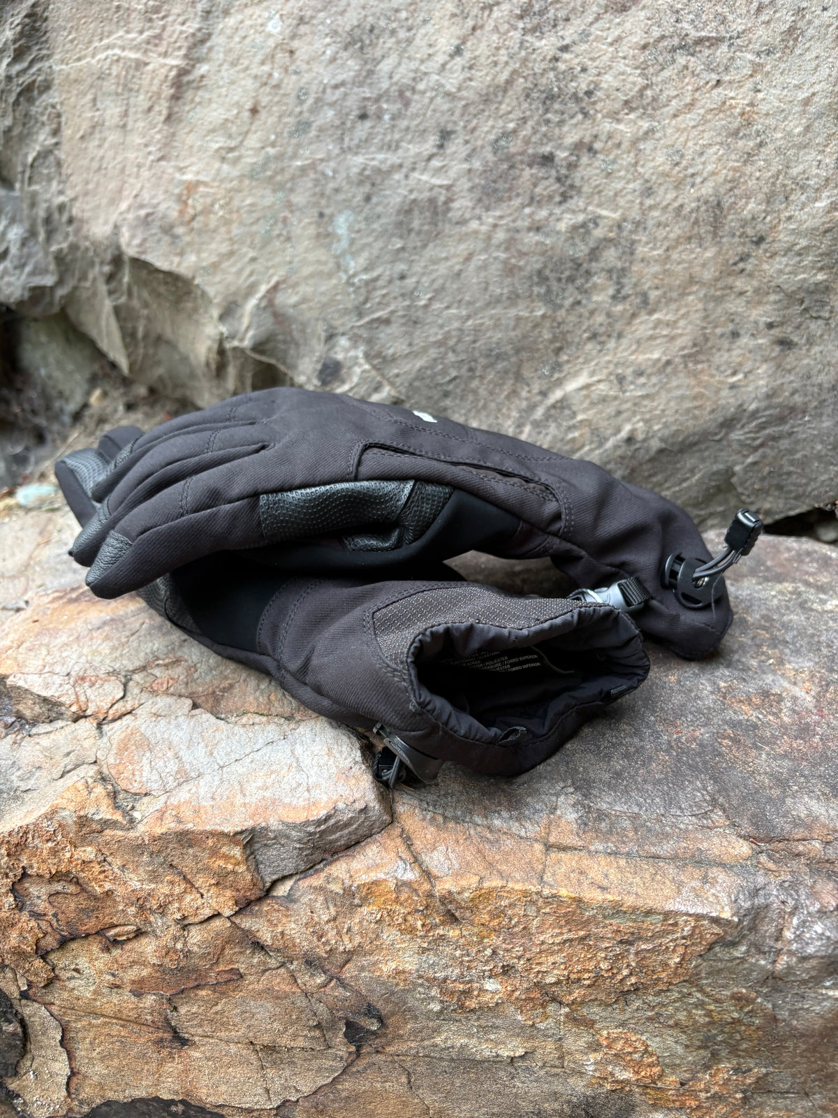 HEAD Waterproof Hybrid Gloves w/ Sensatec (Black, Women's XS)