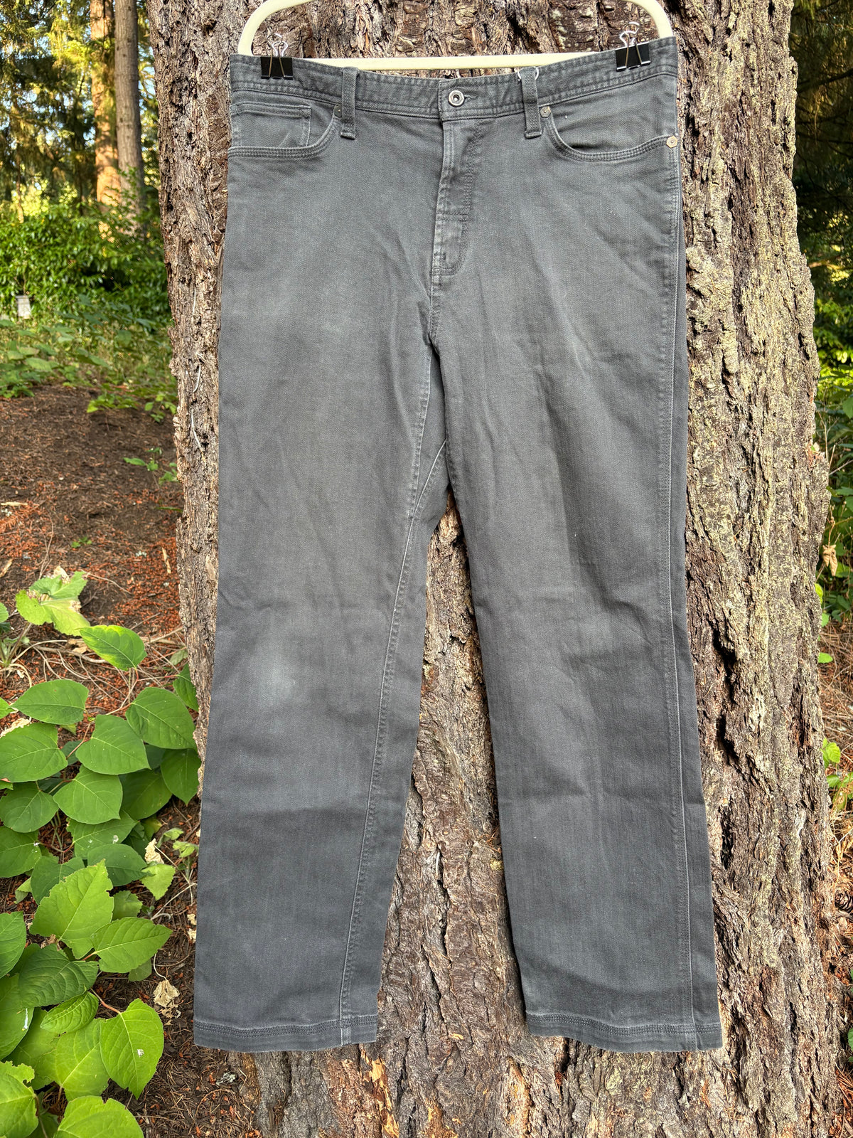Mountain Hardwear Denim Jean, Stretch (Dark Grey, Men's 34/32)