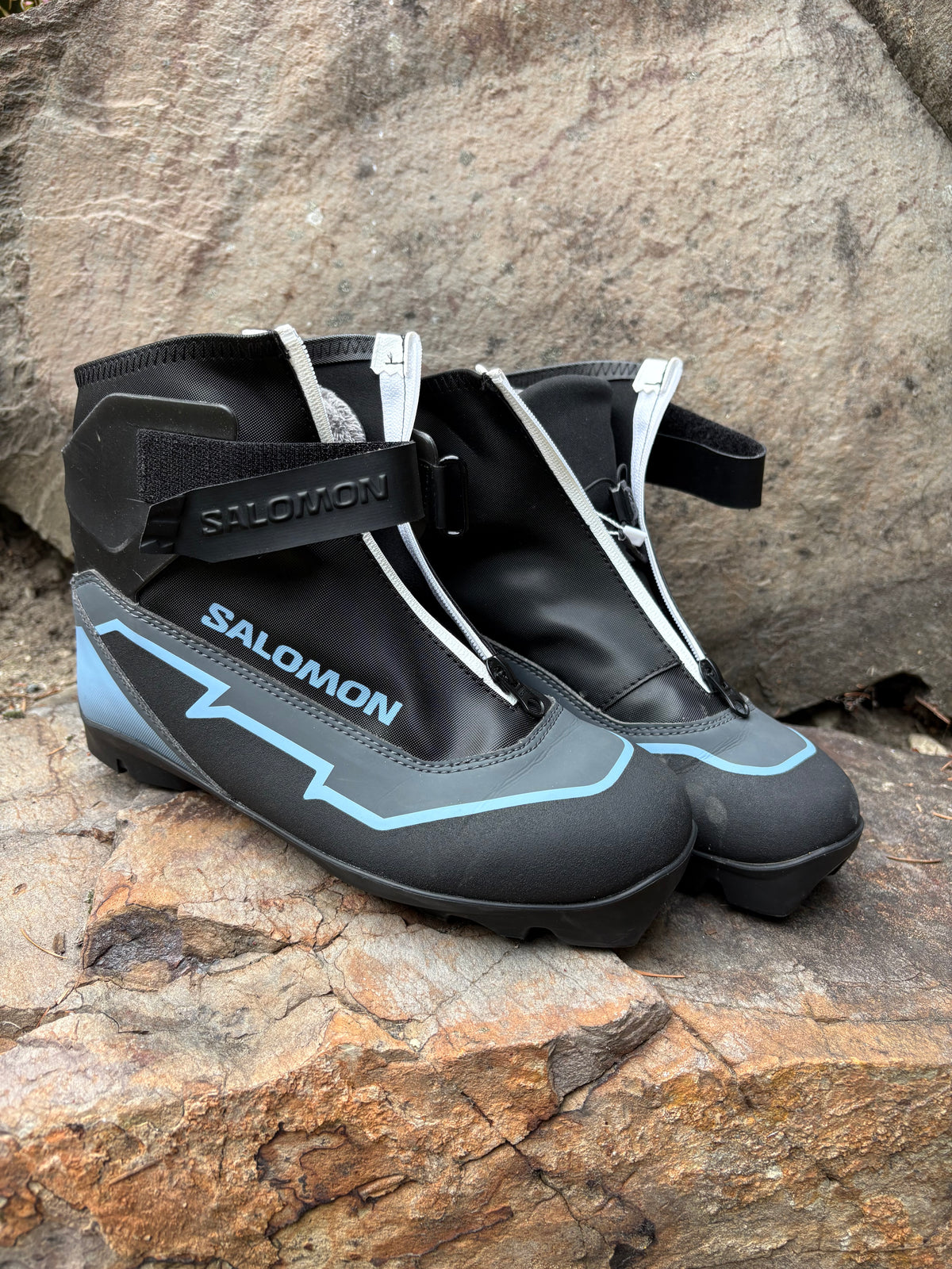Salomon Vitane Plus Nordic Boots, Classic (Black/Blue, Women's 6.5)