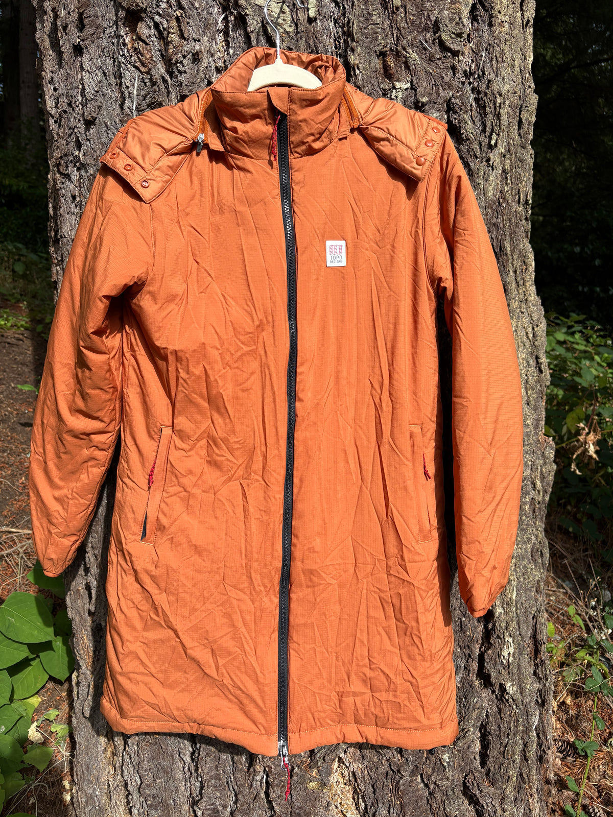 Topo Designs Long Hooded Puffer Jacket (Clay, Women's S)