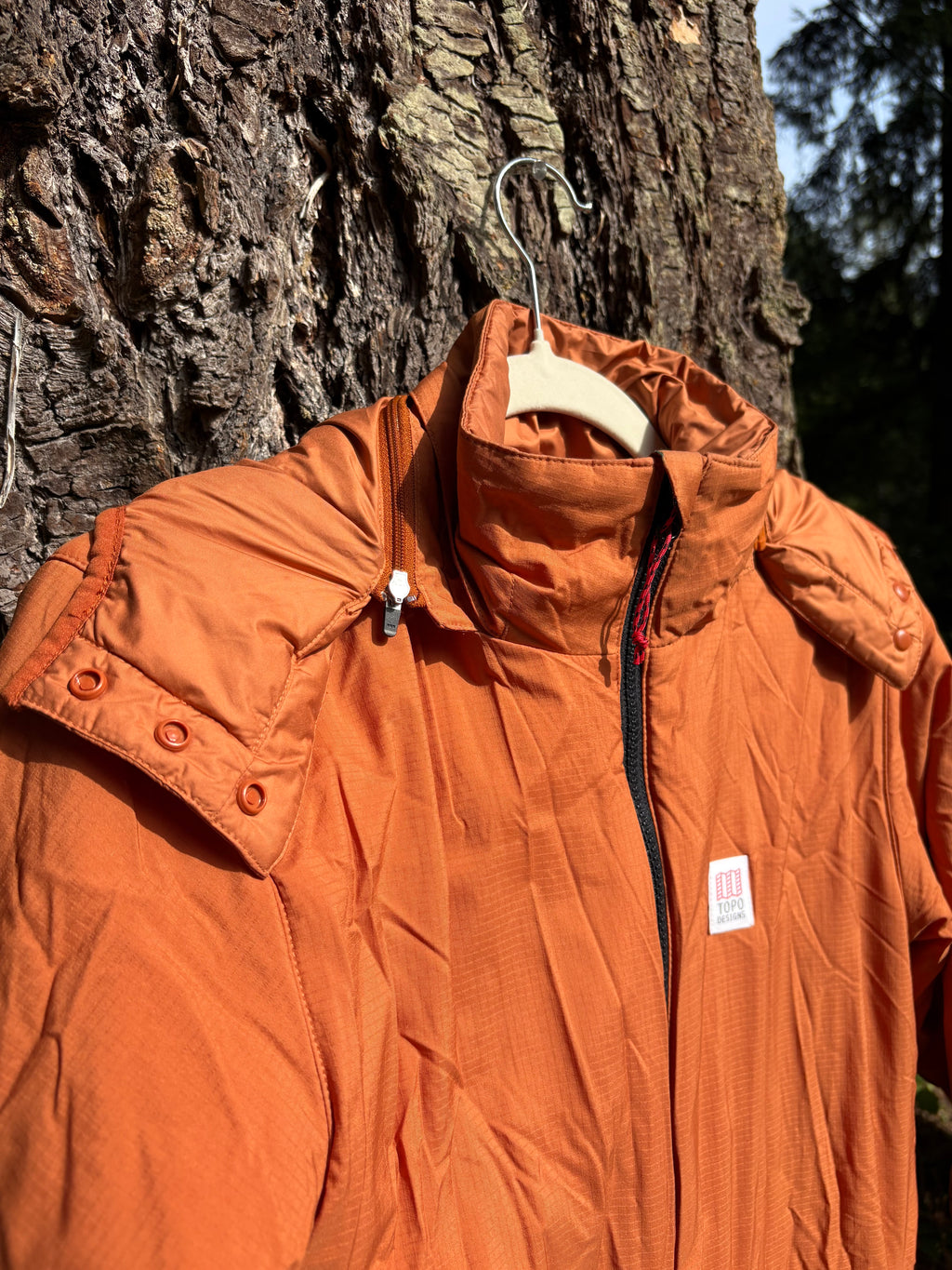Topo Designs Long Hooded Puffer Jacket (Clay, Women's S)