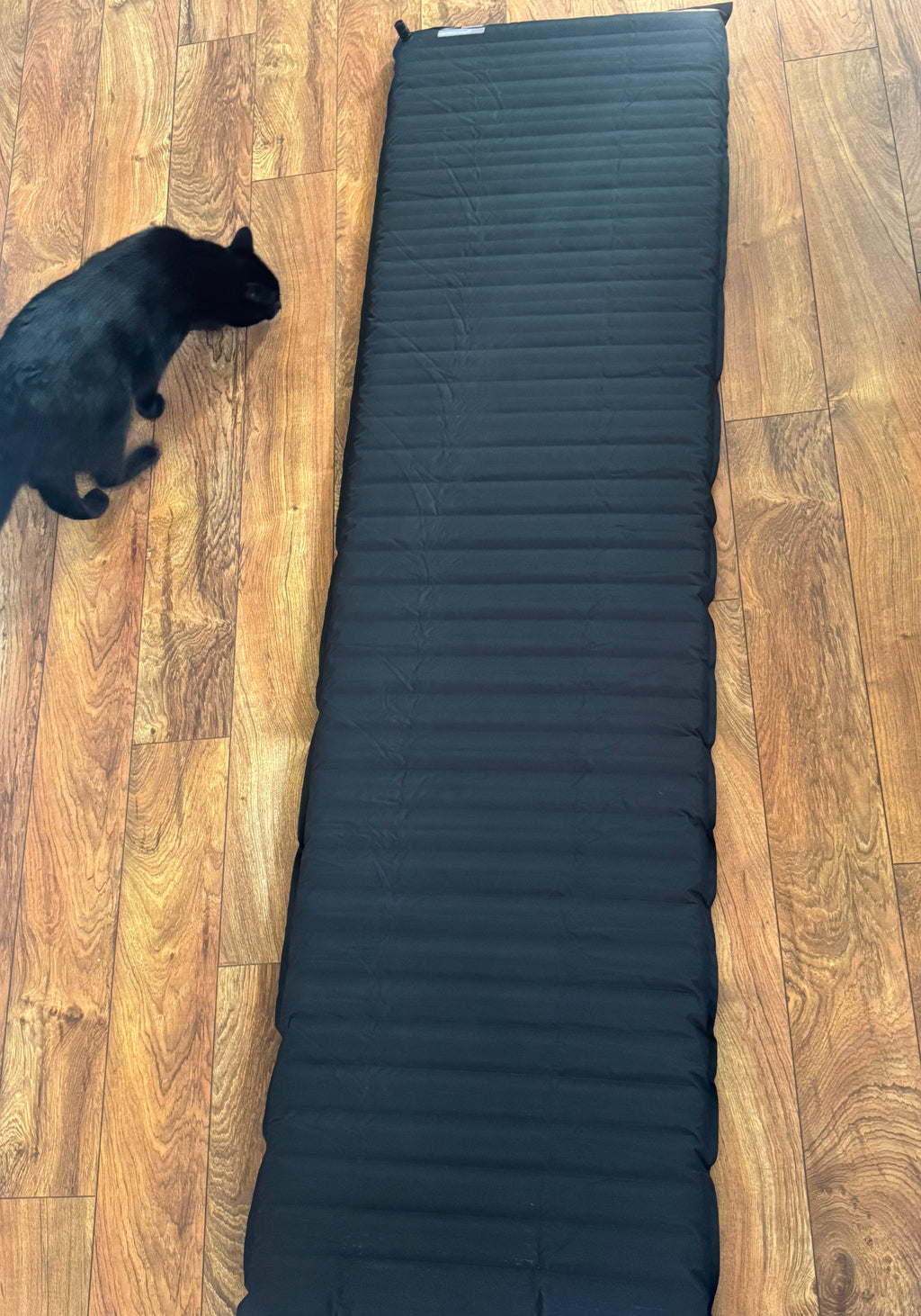 000143 - Thermarest - Air Mattresses - Black - Onesize - Image 1 circular-filename:09_09_2026_81dffc50-f25e-483c-9ee6-3309262832c2_captured_image