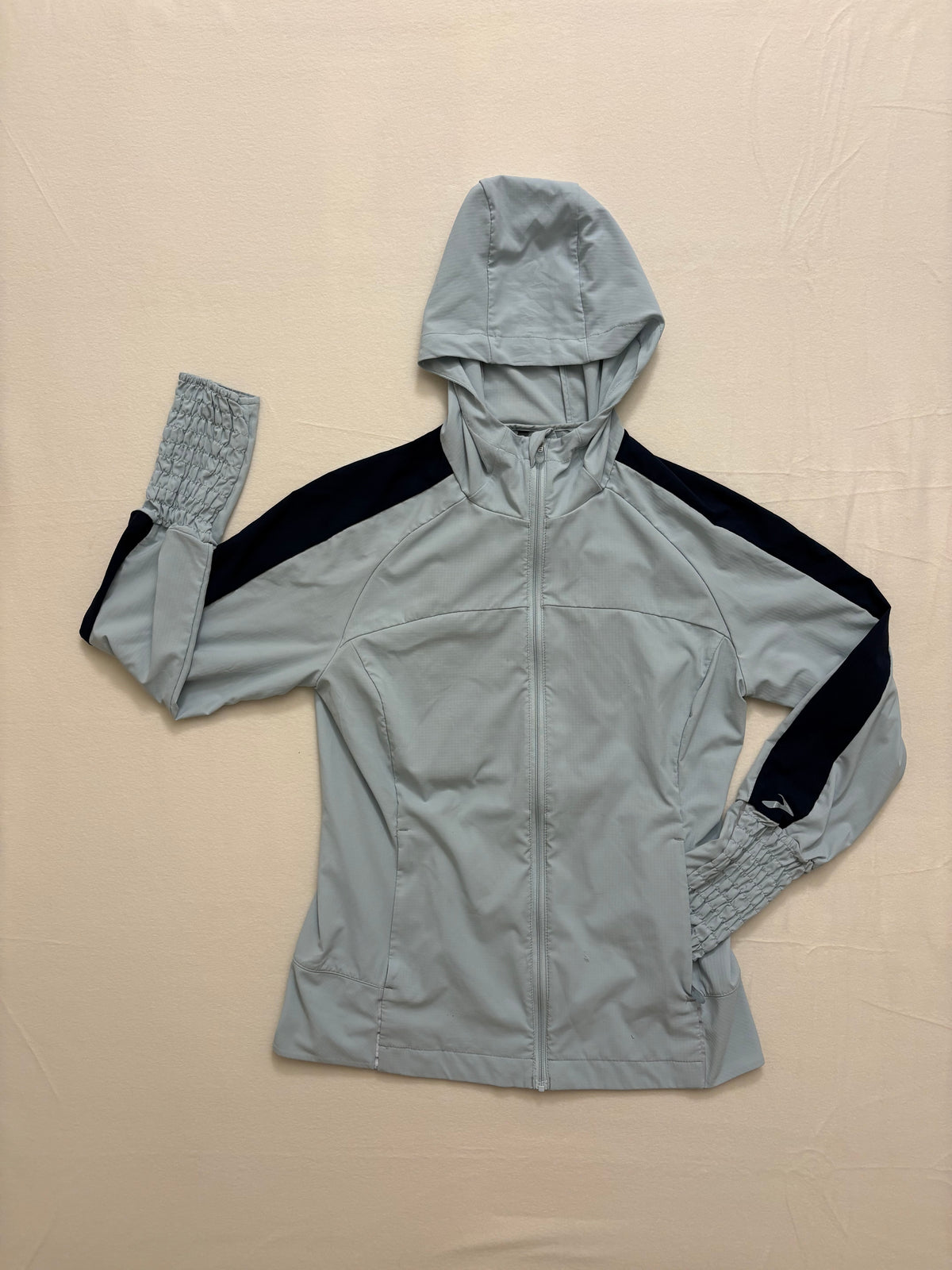 000007 - Brooks Running - Jackets - Light blue - S - Image 1 circular-filename:17_08_2026_77fee3e5-6716-40cd-b768-cb389442b5c7_captured_image