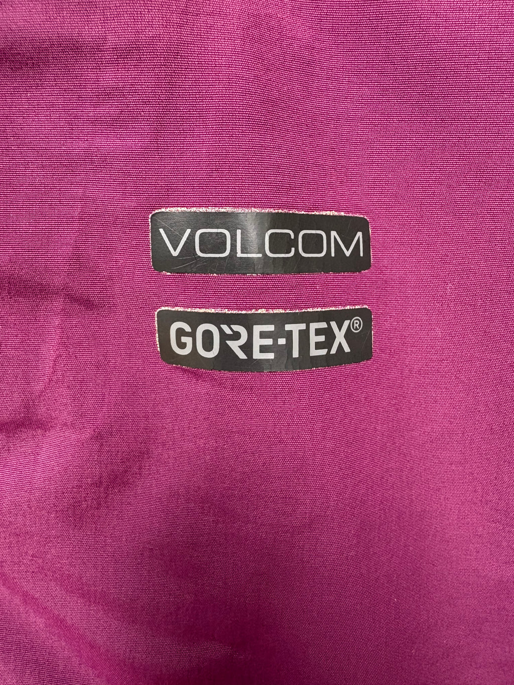 000021 - Volcom - Skiing & Snowboarding - Purple - M - Image 4 circular-filename:23_08_2026_b0bbb84f-b73a-448a-8d3b-ec43825f745c_captured_image