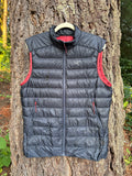 000026 - Arc'teryx - Activewear Vests & Jackets - Black - M - Image 1 circular-filename:26_08_2026_636e9021-7c1d-4d41-9819-24c3ce32dab6_captured_image